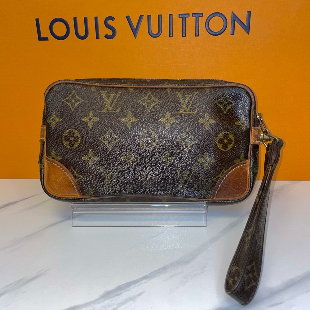 Louis Vuitton Marly Dragonne Wristlet Clutch!!